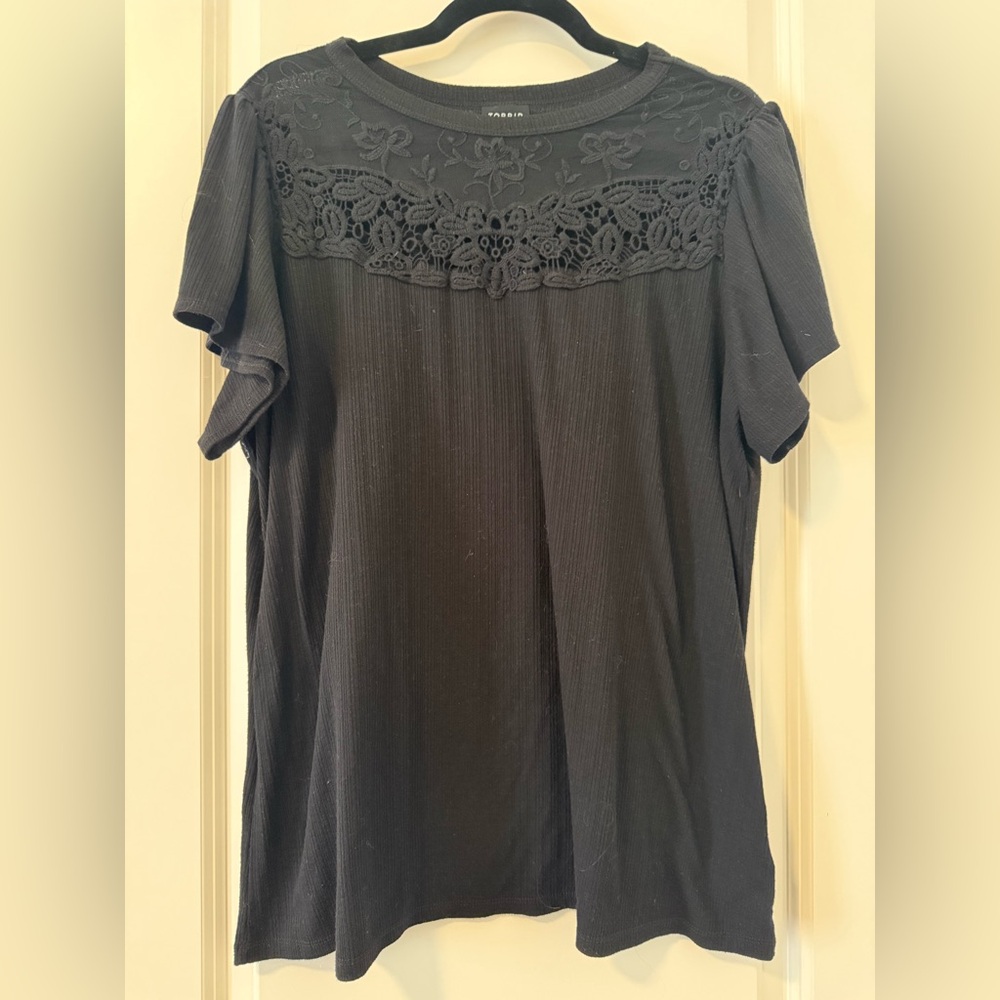 2/$15 bundle torrid Black Short Sleeve Top with Lace